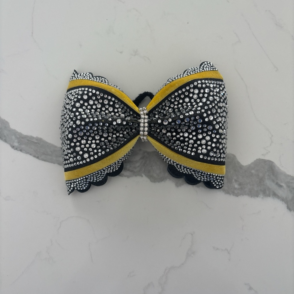 Top Gun Allstars cheerleading competition bow